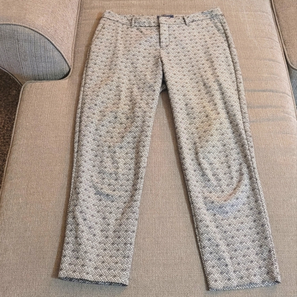 Old Navy Harper Mid-Rise Black White Geo Casual Work Trousers Pants Size 4